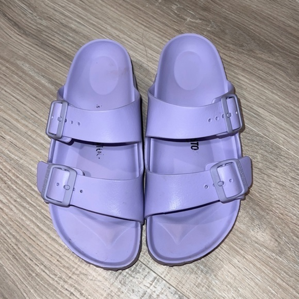 Arizona‎ purple Birkenstocks